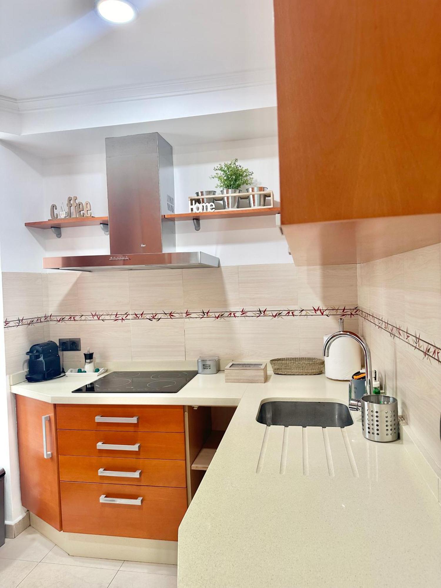10 Minutos Centro Sevilla, Moderno Y Con Parking Gratis Apartament